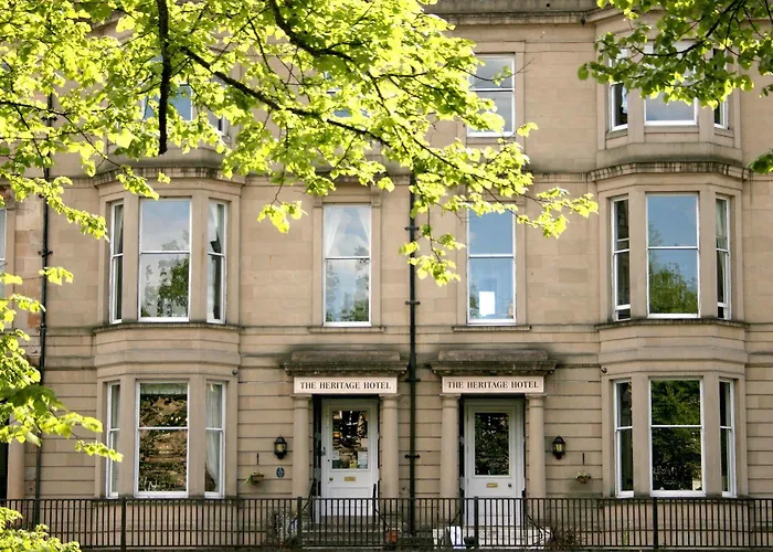 Hotels near West End Glasgow: Your Gateway to a Charming Stay in Glasgow