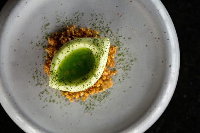 canoe restaurant and bar