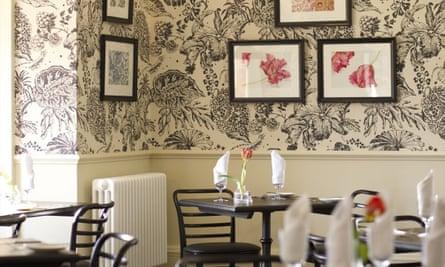 Dining room. the Manor at Sway