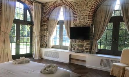 Bedroom, Slebech Park Estate,