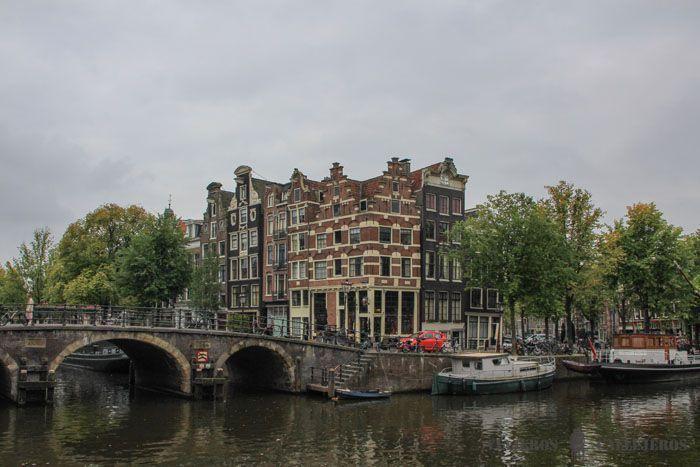 Cruce de canales de Brouwerser con Prinsengracht
